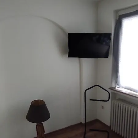 Zv Gollner Apartamento